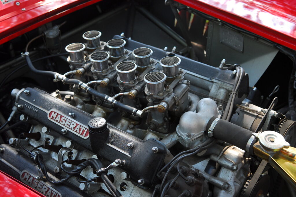 3 warning signs of a bad ac drive belt in your maserati 1
